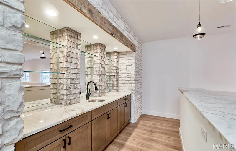 107 Wolf Den Court, Lake St. Louis, MO 63367 — listing photo 30 of 33