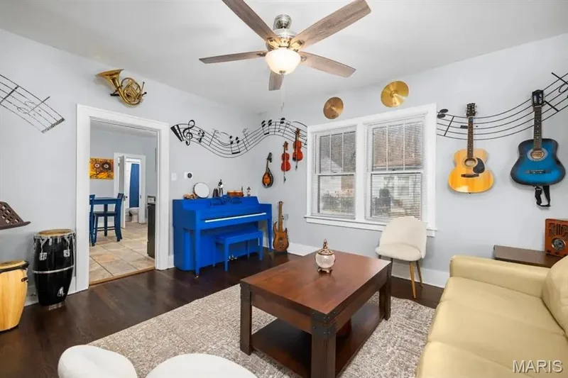 1219 S Main Street, St Charles, MO 63301 — listing photo 2 of 30