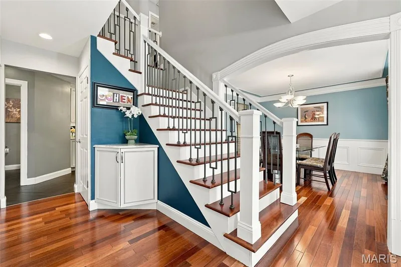 2106 Bow Tree Court, Chesterfield, MO 63005 — listing photo 5 of 68