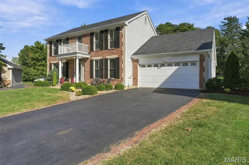 2106 Bow Tree Court, Chesterfield, MO 63005 — listing photo 48 of 68