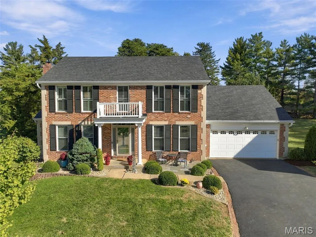 2106 Bow Tree Court, Chesterfield, MO 63005 — listing photo 1 of 68