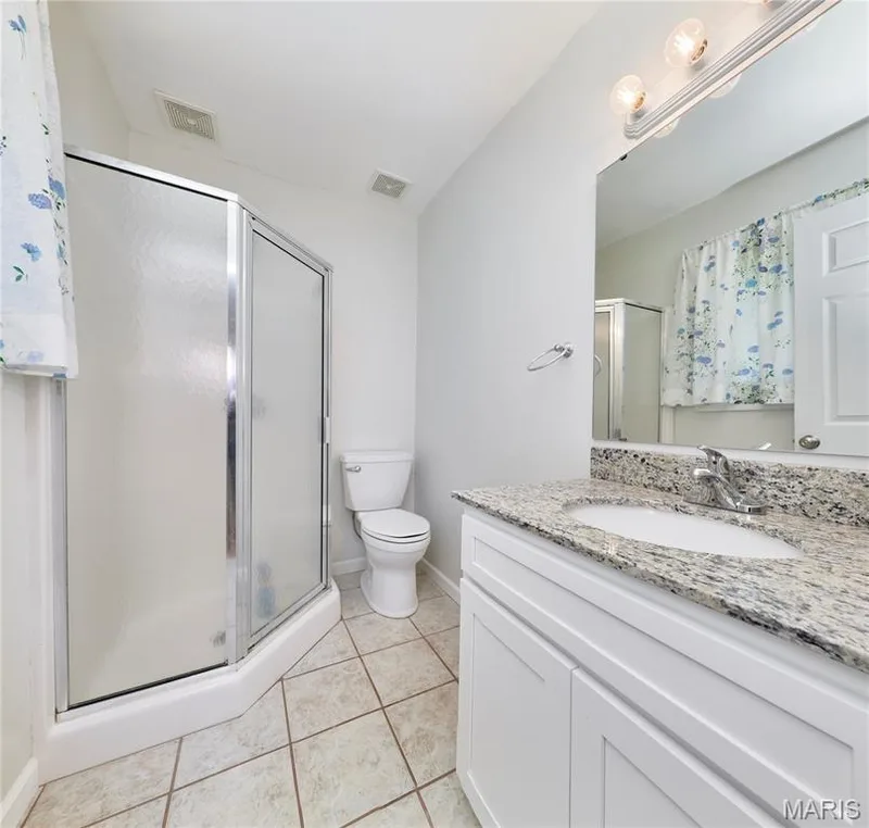 2944 Elmcrest Drive, St Charles, MO 63301 — listing photo 17 of 28
