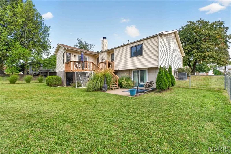 View of lower level patio and deck — 3037 Valley Vista Drive, St Peters, MO 63376