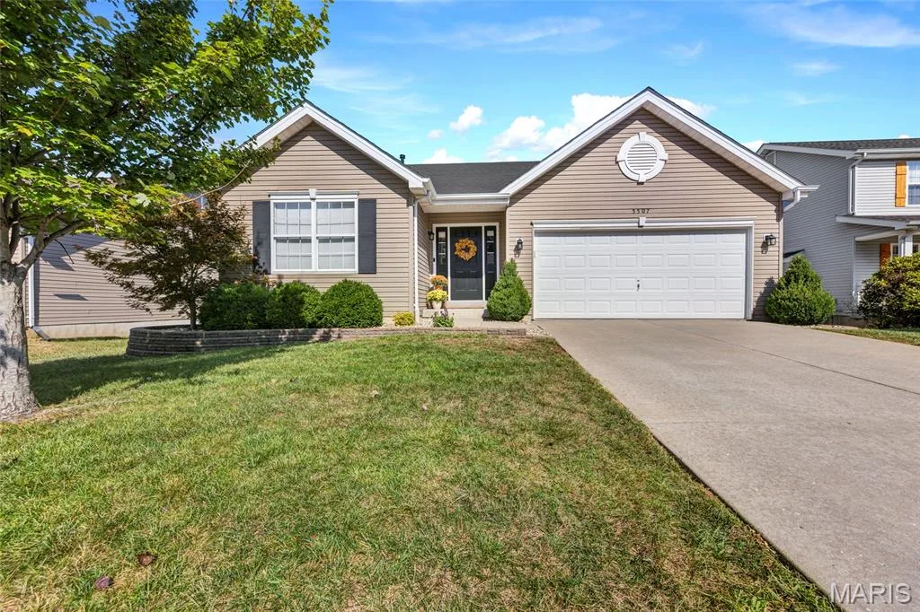 5507 Dressel Drive, Cottleville, MO 63304 — listing photo 1 of 4