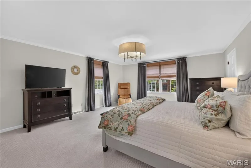 Private primary suite, with carpeting, natural light and nice closets. — 1165 Templeton Place, Chesterfield, MO 63017