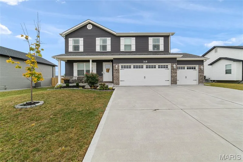 315 Katie Lynn Drive, Wentzville, MO β listing photo 1