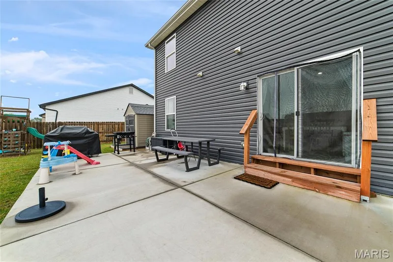 315 Katie Lynn Drive, Wentzville, MO 63385 — listing photo 20 of 25
