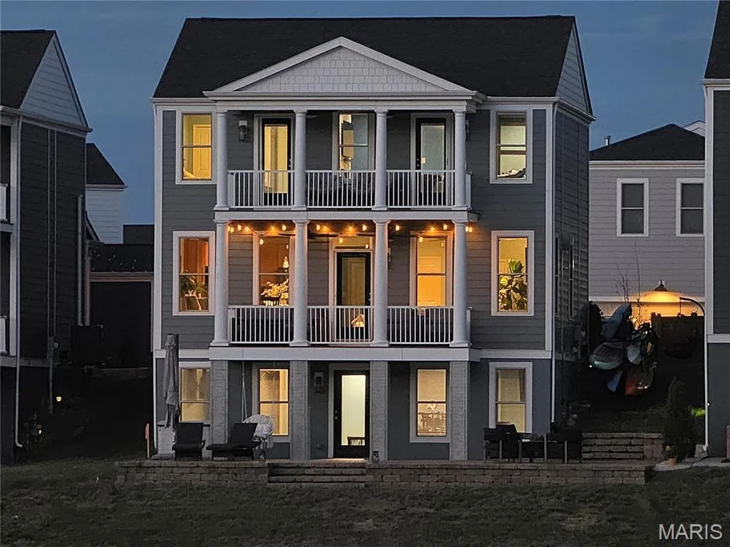 130 Suntan Way, St Charles, MO 63301 — listing photo 1 of 10