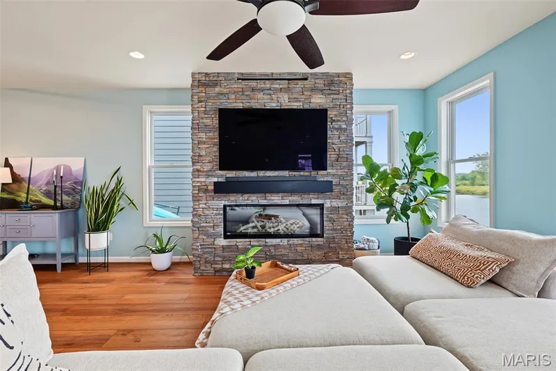 130 Suntan Way, St Charles, MO 63301 — listing photo 17 of 59