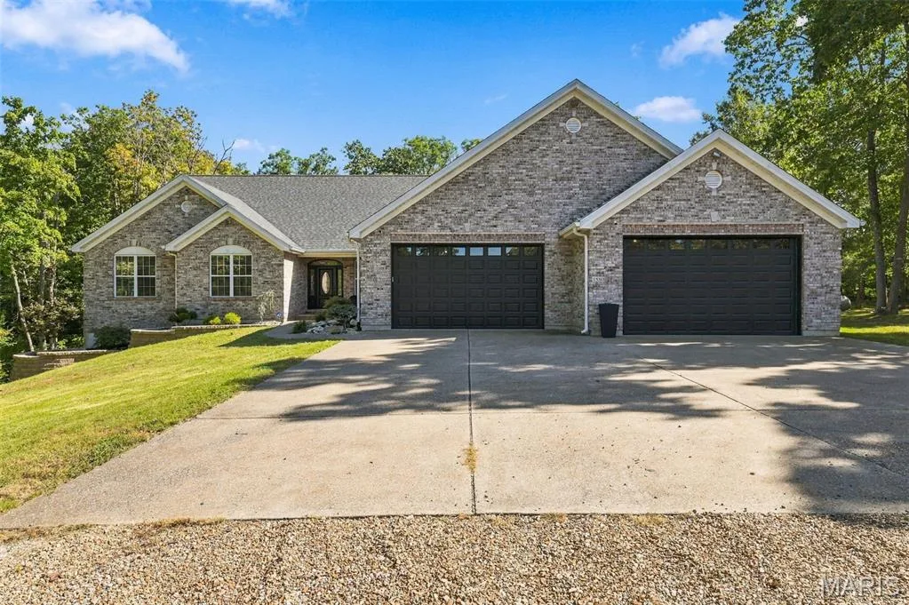 1580 Madre Drive, Foristell, MO 63348 — listing photo 1 of 71