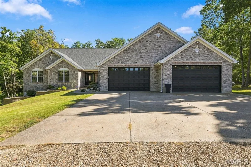 1580 Madre Drive, Foristell, MO — listing photo 1