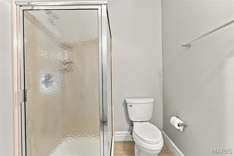 Main floor full bath — 1580 Madre Drive, Foristell, MO 63348