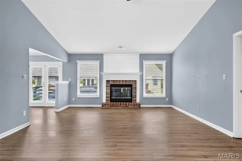 2960 Sylvan Lane #5D, St Charles, MO 63301 — listing photo 7 of 43
