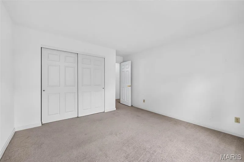 2960 Sylvan Lane #5D, St Charles, MO 63301 — listing photo 35 of 43