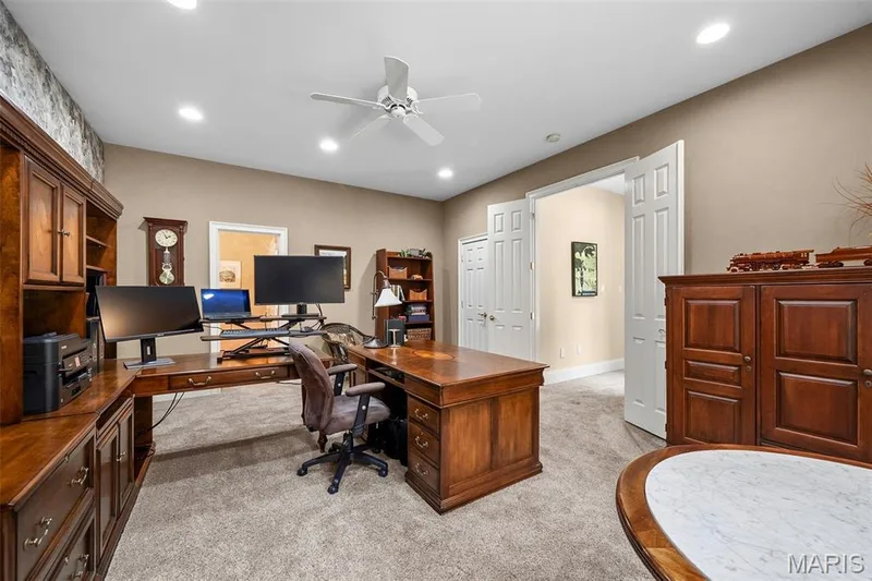 17712 Sugarberry Court, Chesterfield, MO 63005 — listing photo 70 of 98