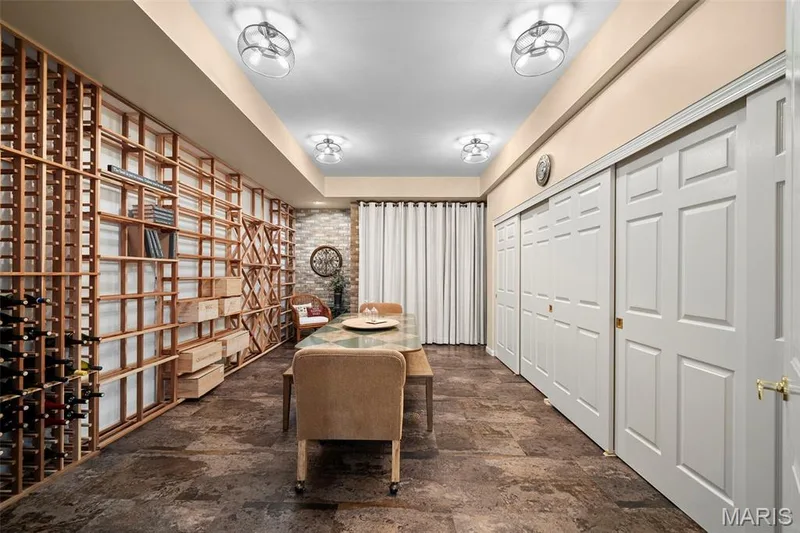 17712 Sugarberry Court, Chesterfield, MO 63005 — listing photo 73 of 98