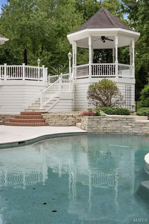 17712 Sugarberry Court, Chesterfield, MO 63005 — listing photo 81 of 98