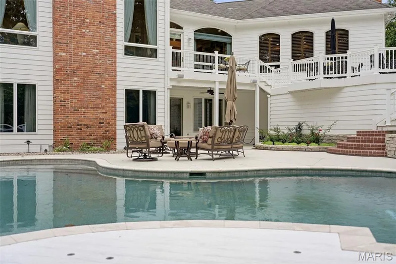 17712 Sugarberry Court, Chesterfield, MO 63005 — listing photo 84 of 98