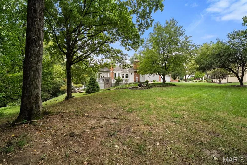 17712 Sugarberry Court, Chesterfield, MO 63005 — listing photo 92 of 98