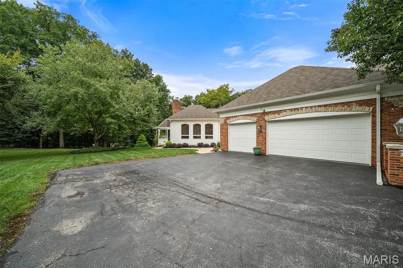 17712 Sugarberry Court, Chesterfield, MO 63005 — listing photo 98 of 98