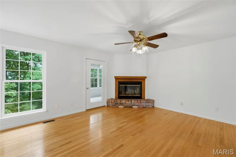 779 Schluersburg Road, Augusta, MO 63332 — listing photo 15 of 75