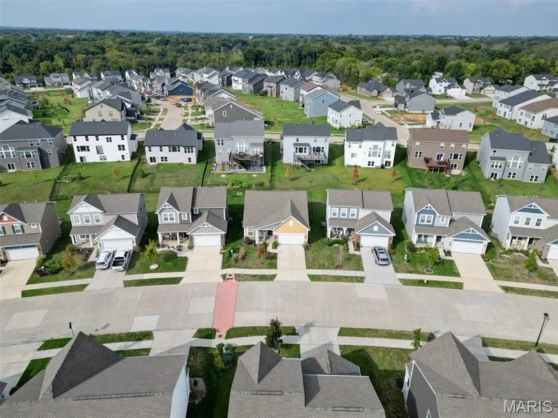 Awesome neighborhood — 327 Dalriada Boulevard, O'Fallon, MO 63368