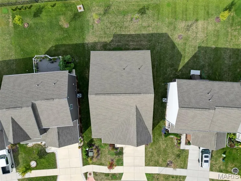 327 Dalriada Boulevard, O'Fallon, MO 63368 — listing photo 30 of 37