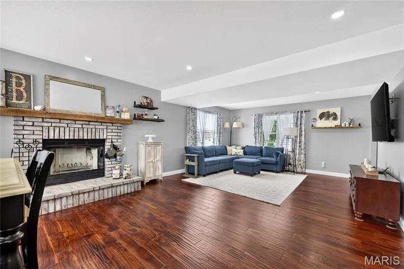 2750 Red Cedar Parc Drive, O'Fallon, MO 63368 — listing photo 18 of 58