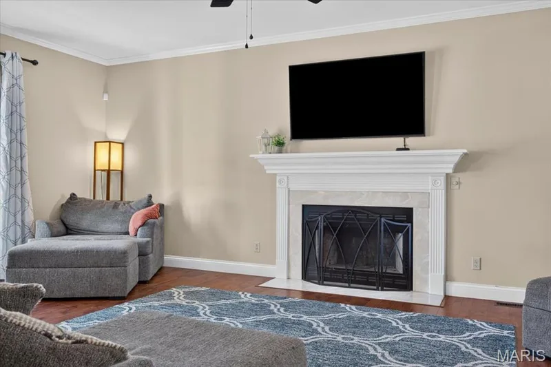2265 Mette Road, Wentzville, MO 63385 — listing photo 8 of 61