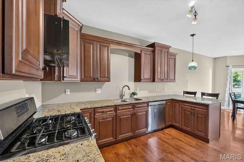 2265 Mette Road, Wentzville, MO 63385 — listing photo 17 of 61