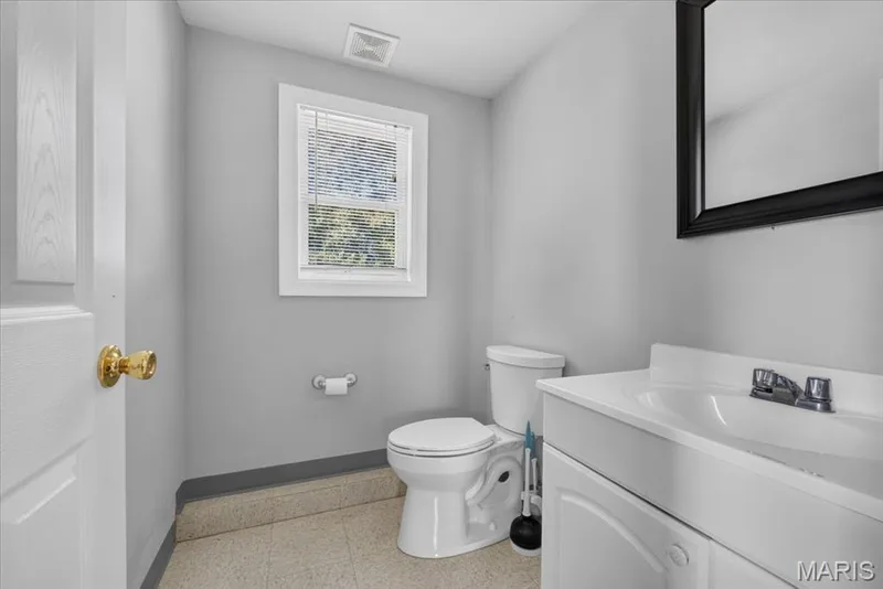 2265 Mette Road, Wentzville, MO 63385 — listing photo 47 of 61