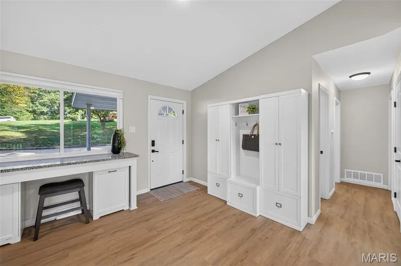 507 Charlotte Place, O'Fallon, MO 63366 — listing photo 9 of 61