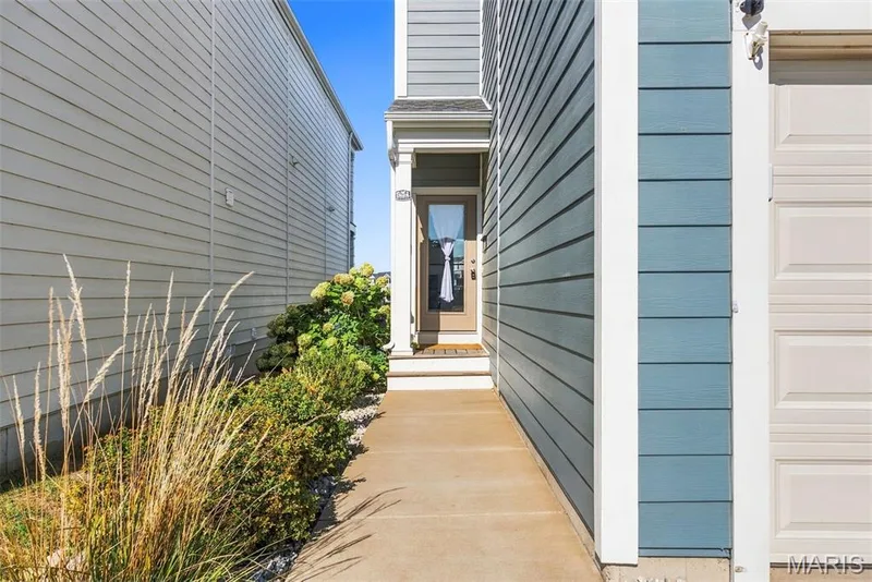 1020 Dyess Way, St Charles, MO 63301 — listing photo 9 of 79