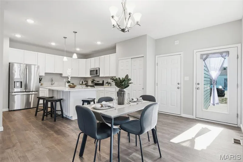1020 Dyess Way, St Charles, MO 63301 — listing photo 24 of 79