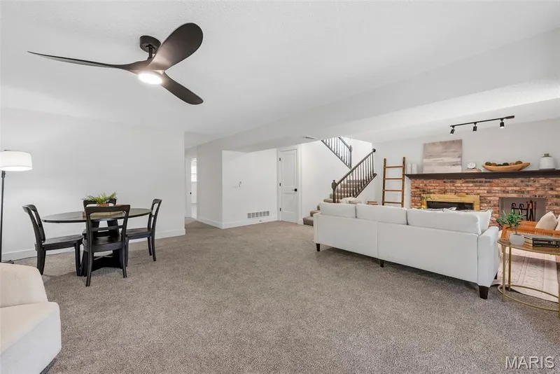 925 Ampere Place, Lake St. Louis, MO 63367 — listing photo 22 of 27