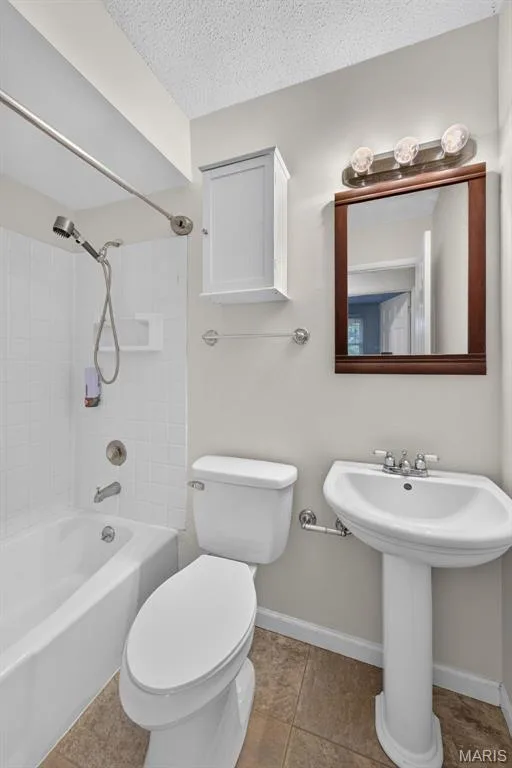 1129 Yorktown Drive, St Charles, MO 63303 — listing photo 26 of 42
