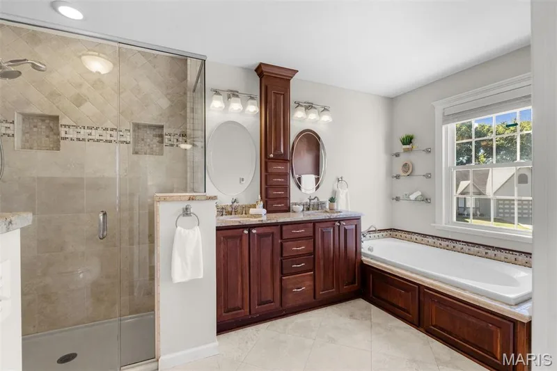 898 Westerfield Drive #1, Weldon Spring, MO 63304 — listing photo 15 of 34