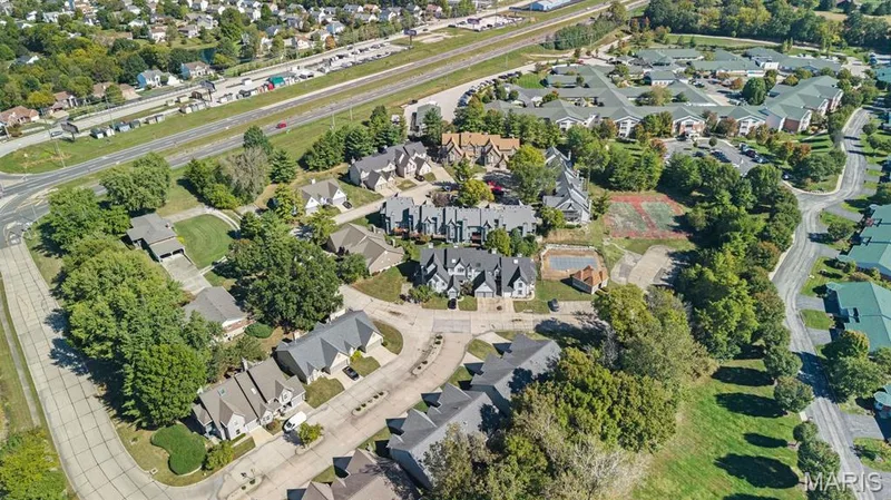 898 Westerfield Drive #1, Weldon Spring, MO 63304 — listing photo 32 of 34