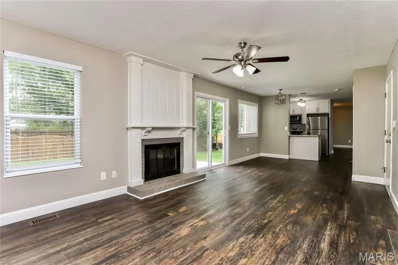 710 Westbridge Drive, St Peters, MO 63376 — listing photo 6 of 15