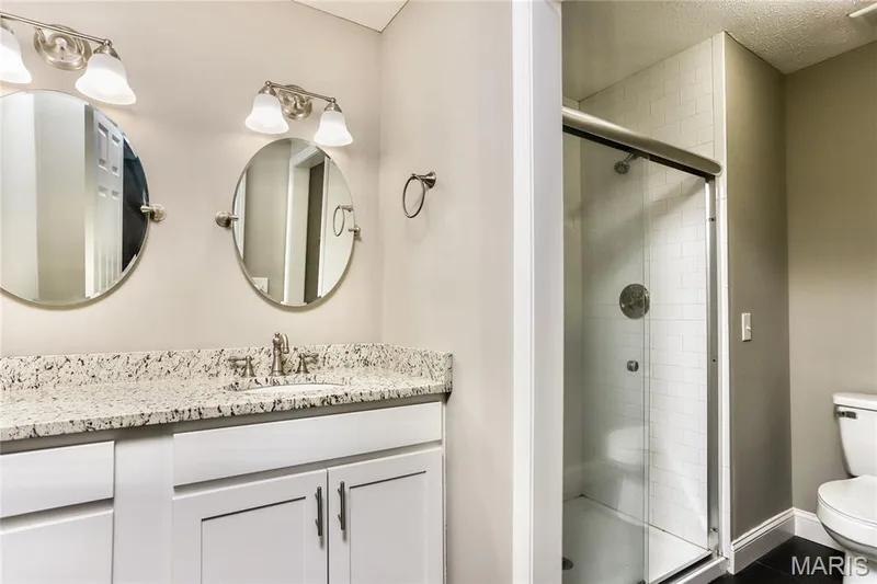 710 Westbridge Drive, St Peters, MO 63376 — listing photo 9 of 15