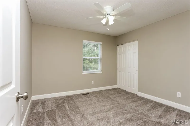 710 Westbridge Drive, St Peters, MO 63376 — listing photo 10 of 15