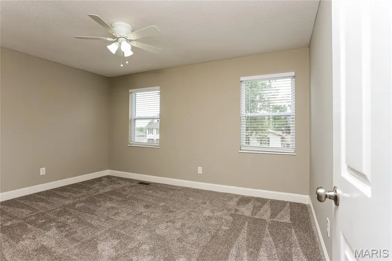 710 Westbridge Drive, St Peters, MO 63376 — listing photo 12 of 15