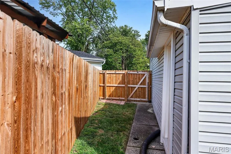 5 Juno Drive, Wentzville, MO 63385 — listing photo 41 of 43