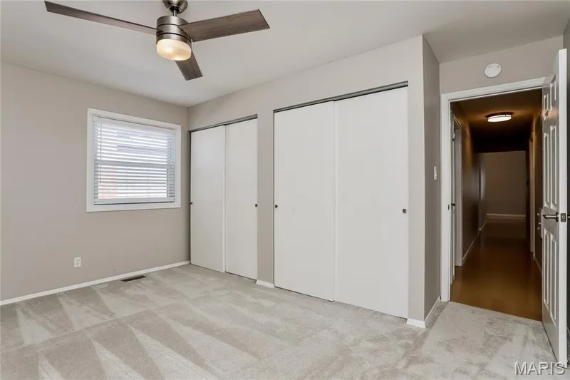 15027 Isleview Drive, Chesterfield, MO 63017 — listing photo 11 of 18