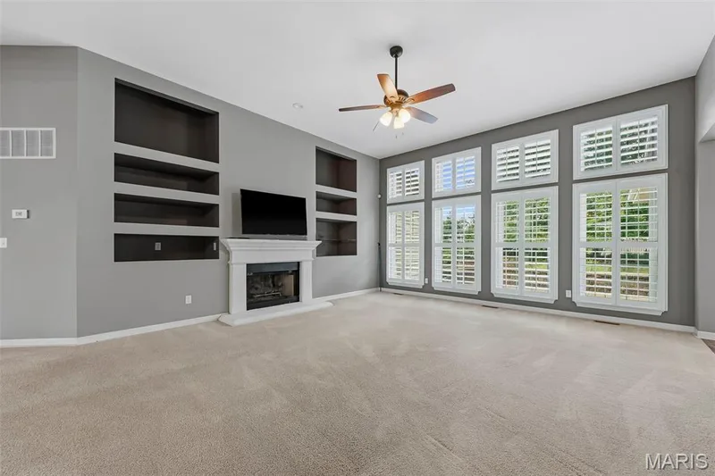 1817 Majestic Oaks Drive, Wentzville, MO 63385 — listing photo 6 of 38