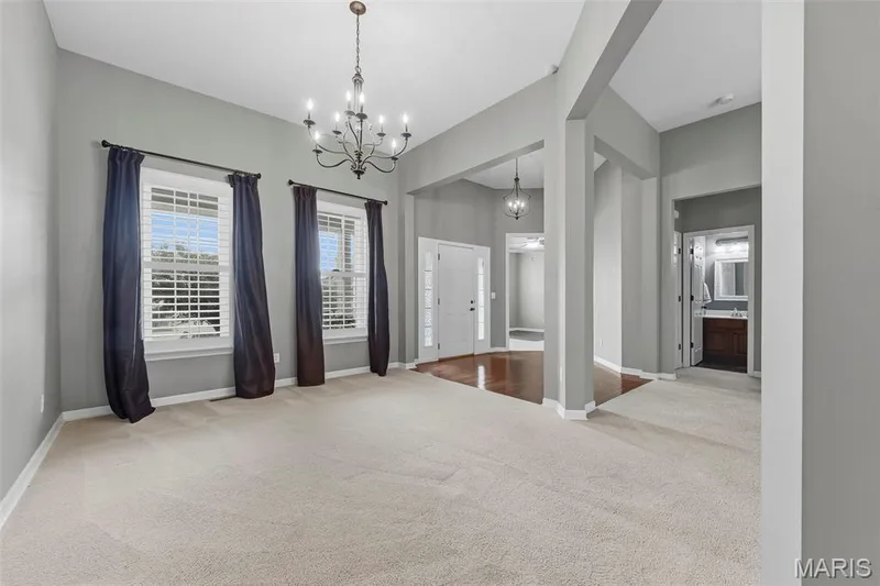 1817 Majestic Oaks Drive, Wentzville, MO 63385 — listing photo 9 of 38