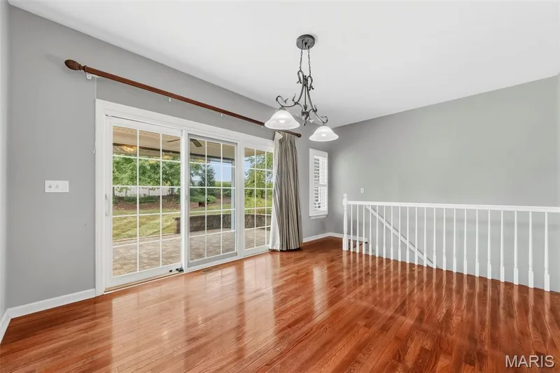 1817 Majestic Oaks Drive, Wentzville, MO 63385 — listing photo 11 of 38