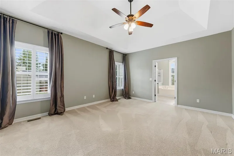 1817 Majestic Oaks Drive, Wentzville, MO 63385 — listing photo 18 of 38
