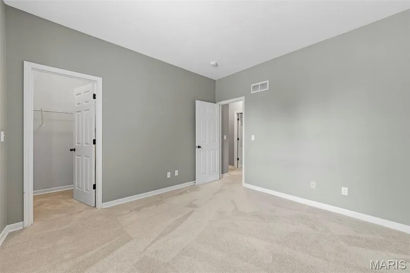1817 Majestic Oaks Drive, Wentzville, MO 63385 — listing photo 25 of 38