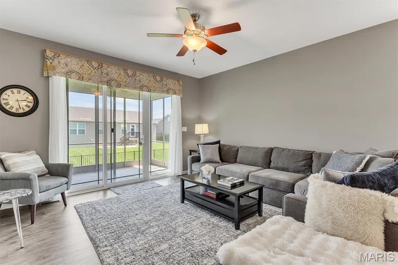 405 Copperfield Court, St Charles, MO 63301 — listing photo 21 of 55